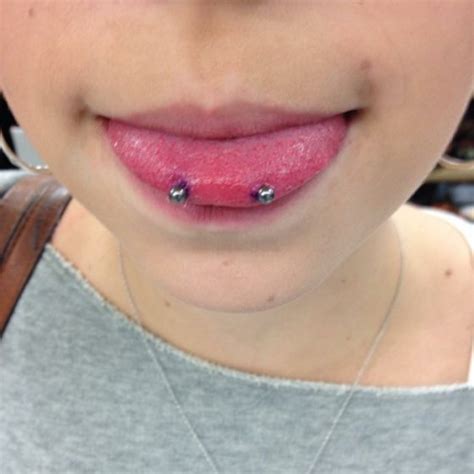 snake eyes piercing healing time|Snake Eyes Piercing [50 Ideas]: Pain Level, Healing Time, Cost ...